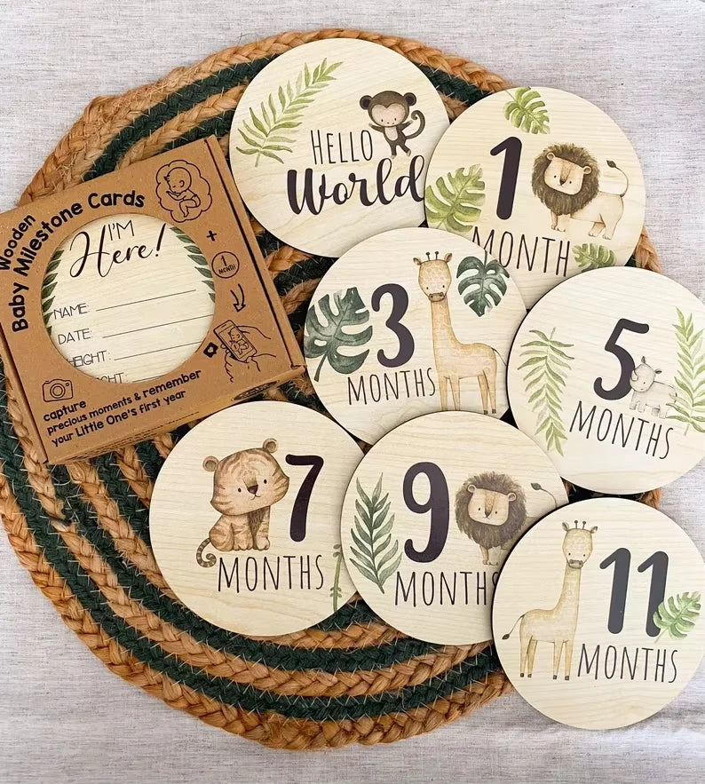 7PCS Newborn Photography Props Wooden Monthly Milestone Card Baby Shower Gift for Boys